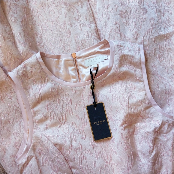 🍒NWT🍒 TED BAKER PINK METALLIC JACQUARD DR - Picture 11 of 11